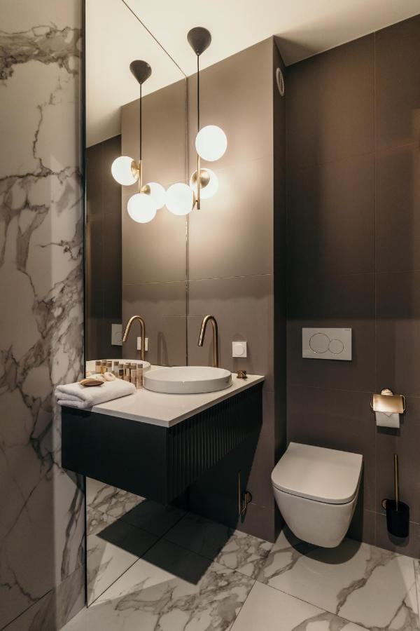 Apartamenty Male Garbary Thorn Exterior foto